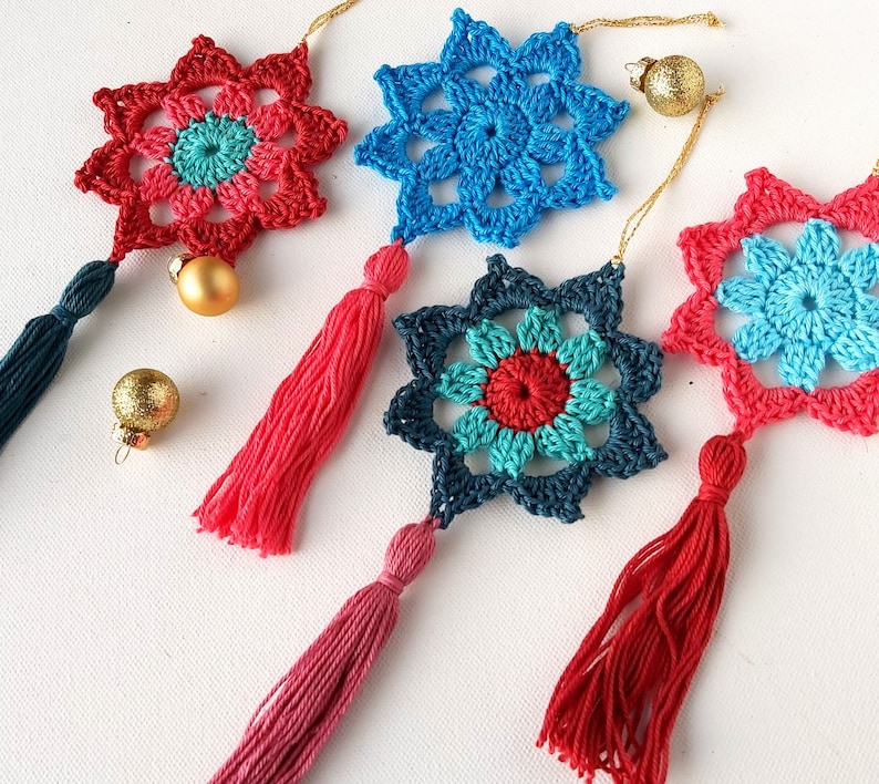 Christmas Tassel star by Carmen Heffernan