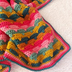 Crochet Baby Blanket Pattern Scallop Shell Crochet Beginner Pattern image 1