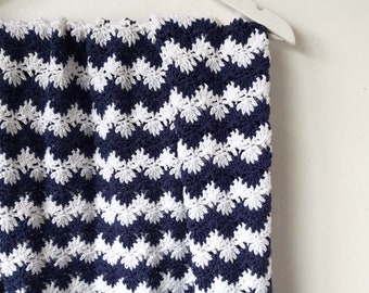 Crochet Baby Blanket Navy and White - PDF - Nautical Blanket