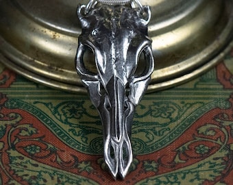 Cráneo de ciervo - Colgante / Collar en Bronce o Plata