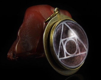 The Philosopher's Stone - Squared Circle - Hermetic Amulet