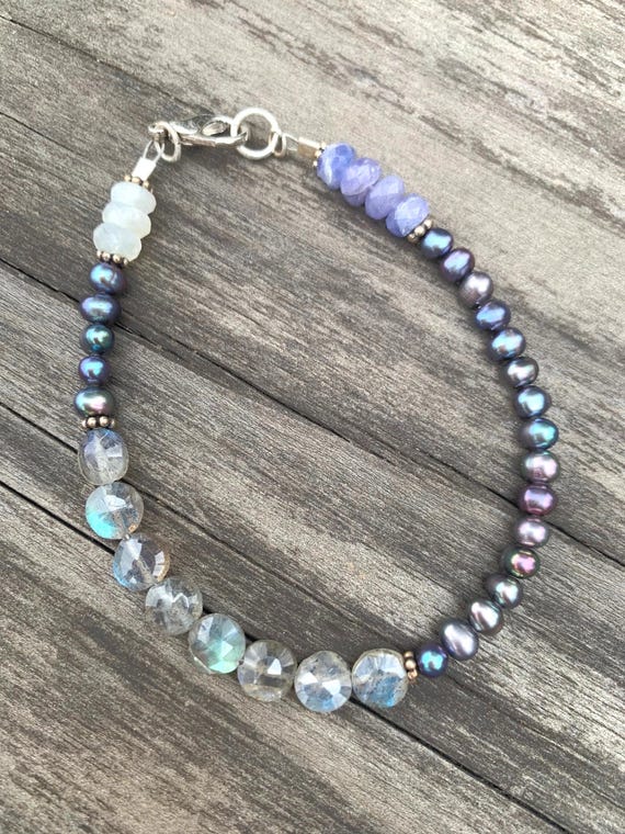 Labradorite Bracelet with iolite and Freshwater Pearls