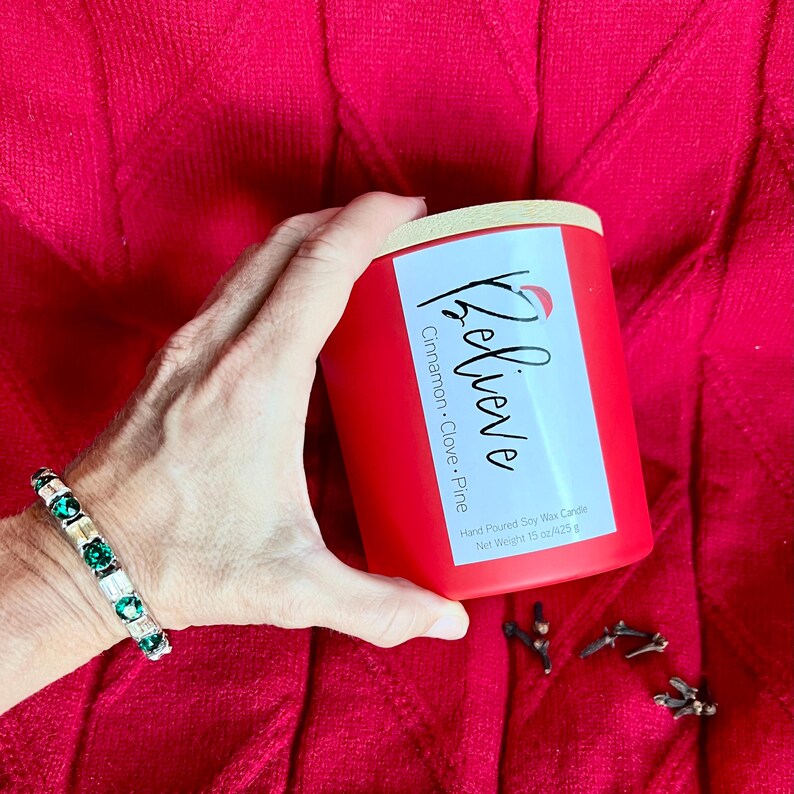 Holiday Classic Candle Scent Traditional Holiday Pine Scent With Fir