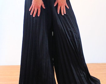 70s Wide Leg Palazzo Pants M, Vintage Black &quot;Alex Colman&quot; Huge Pleated Dramatic Boho Skirt Style Full Trousers, Medium Tall