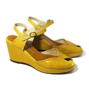 Mustard color wedges deals