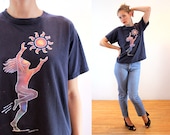 90s Chasing the Sun T-Shirt M L, Hippie Grunge 1993 Vintage Joyful Art Tee, Medium Large