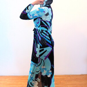 70s Mod Hooded Cloak S, Vintage Blue Psychedelic Print Swimsuit Coverup Rare Elizabeth Stewart Designer Saks 5th Ave Duster Dress, Small image 4