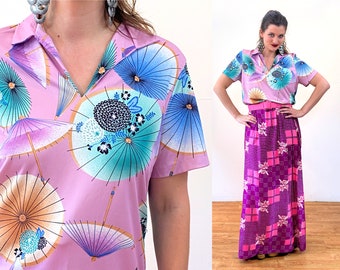 70s Parasol Print Top M, Vintage Pink Novelty Print Retro Asian Mod Polyester Pullover Blouse, Medium