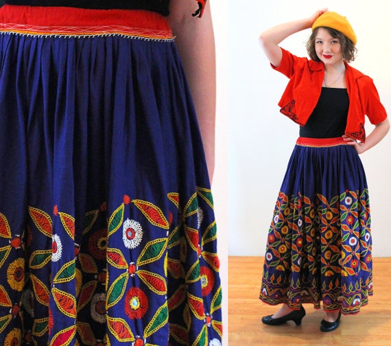 60s Embroidered Mirrors Skirt S, Vintage Blue Emb… - image 1