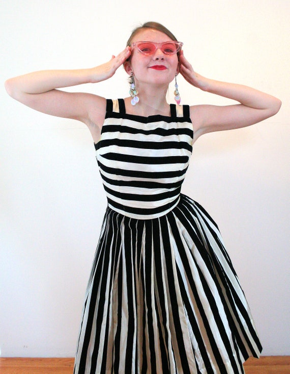 50s Striped Fit 'N Flare Party Dress XS, Vintage … - image 7