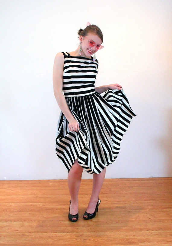 50s Striped Fit 'N Flare Party Dress XS, Vintage … - image 6