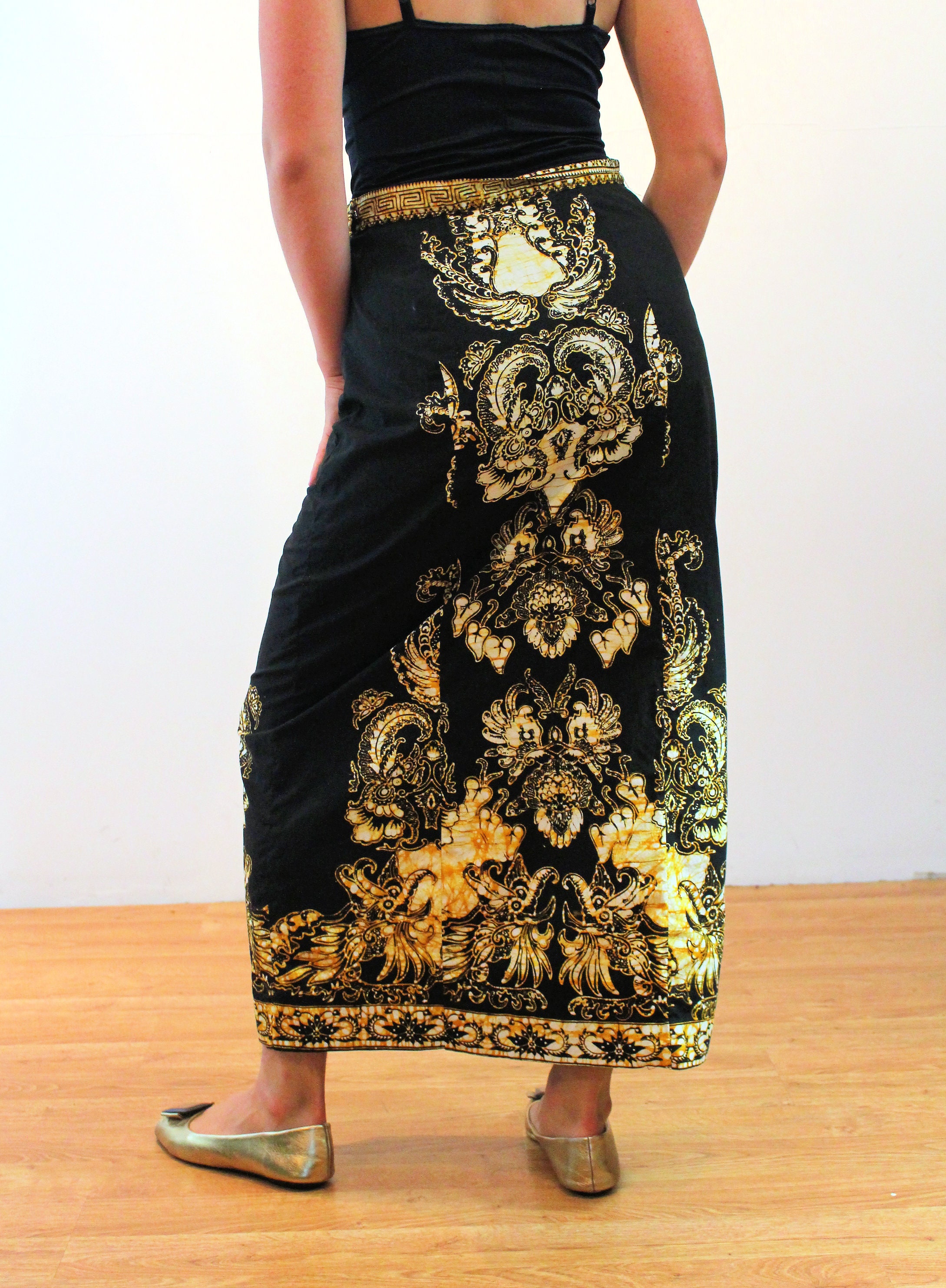 [$196.50]Black and Gold Handkerchief Skirt One Piece Full Set