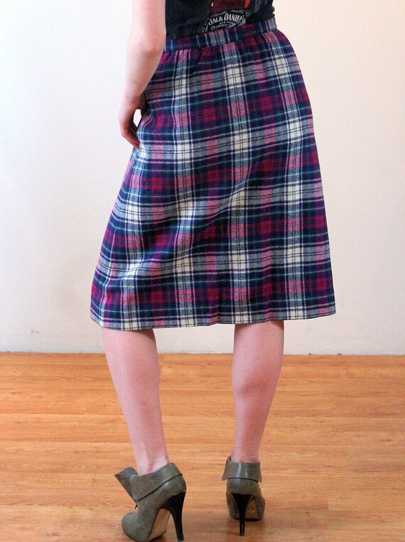 70s Pink Plaid Wool Skirt M, Vintage Fuchsia Navy… - image 4