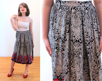 80s Border Print Skirt XS, Vintage Gray Red Floral Whimsical "Lucinda Rhodes" Color Pop Rayon Midi Skirt, Extra Small