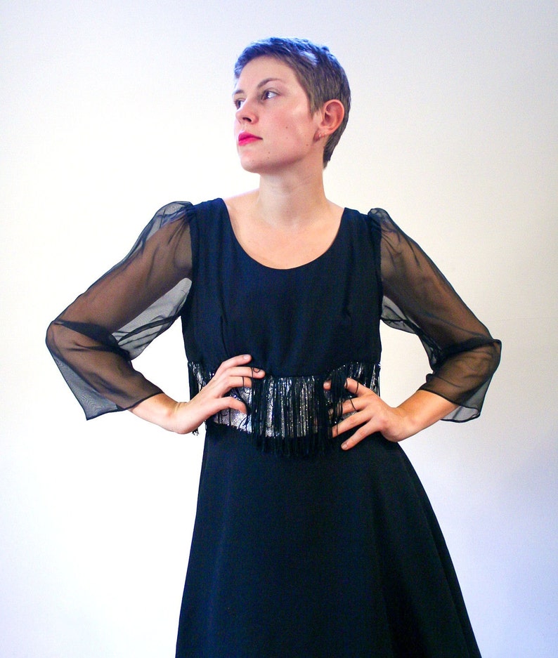 Mod Silver Sheer Black Cocktail Party Flapper Vintage 60s Fringe GoGo Dress M Medium