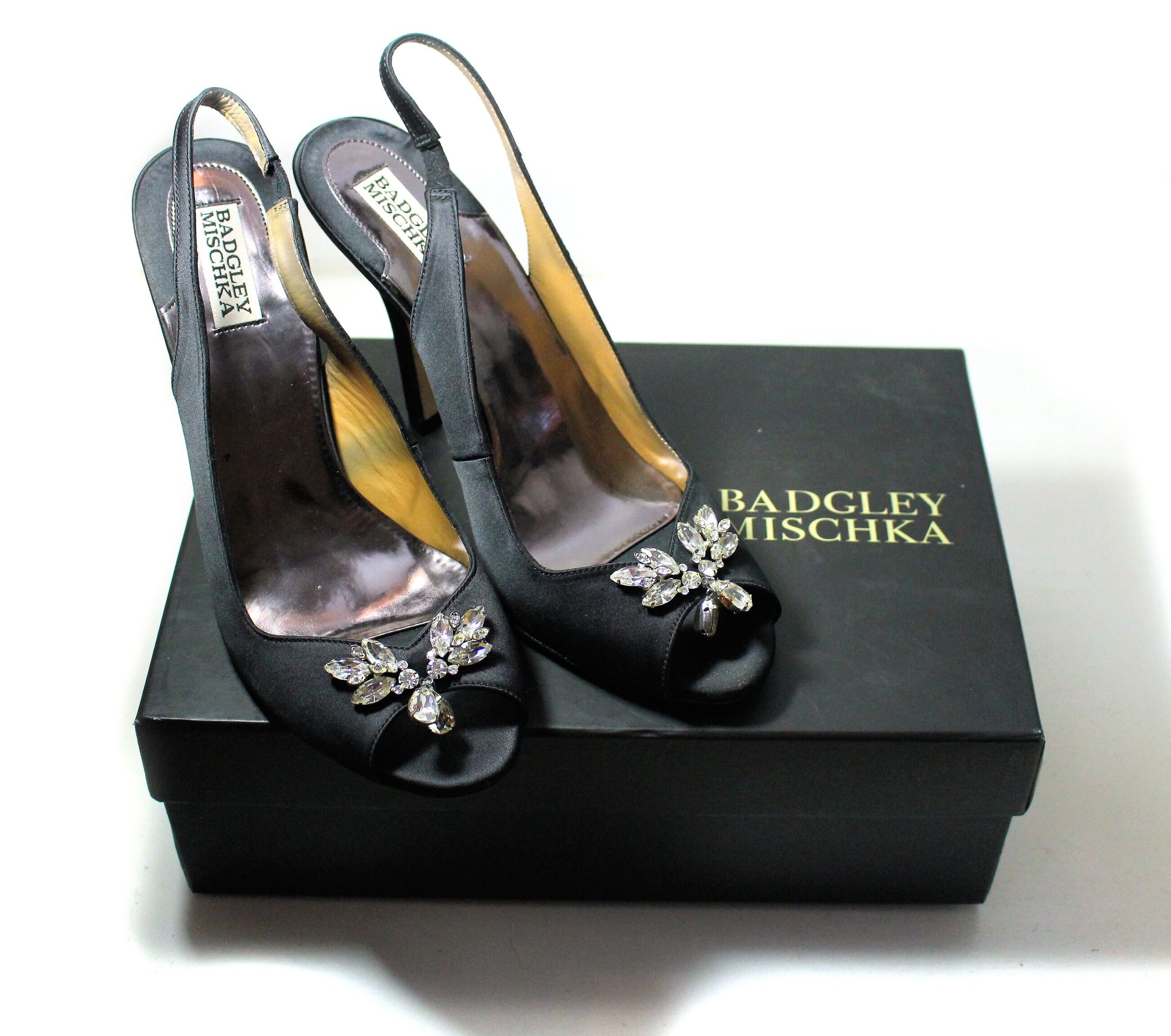 Escarpins Badgley Mischka Talons Hauts - Taille 9.5M, Couleur Ivoire, Portés Une Fois, Neufs Sans Boîte