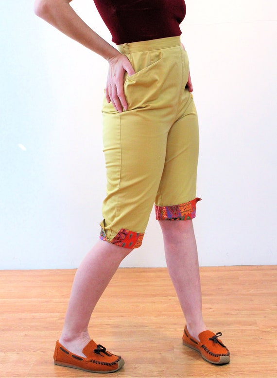 50s Cotton Capri Pants S, Vintage Mustard Yellow Cropped 1950s Clamdiggers  Trousers With Orange Paisley Print Cuffs, Small -  Canada