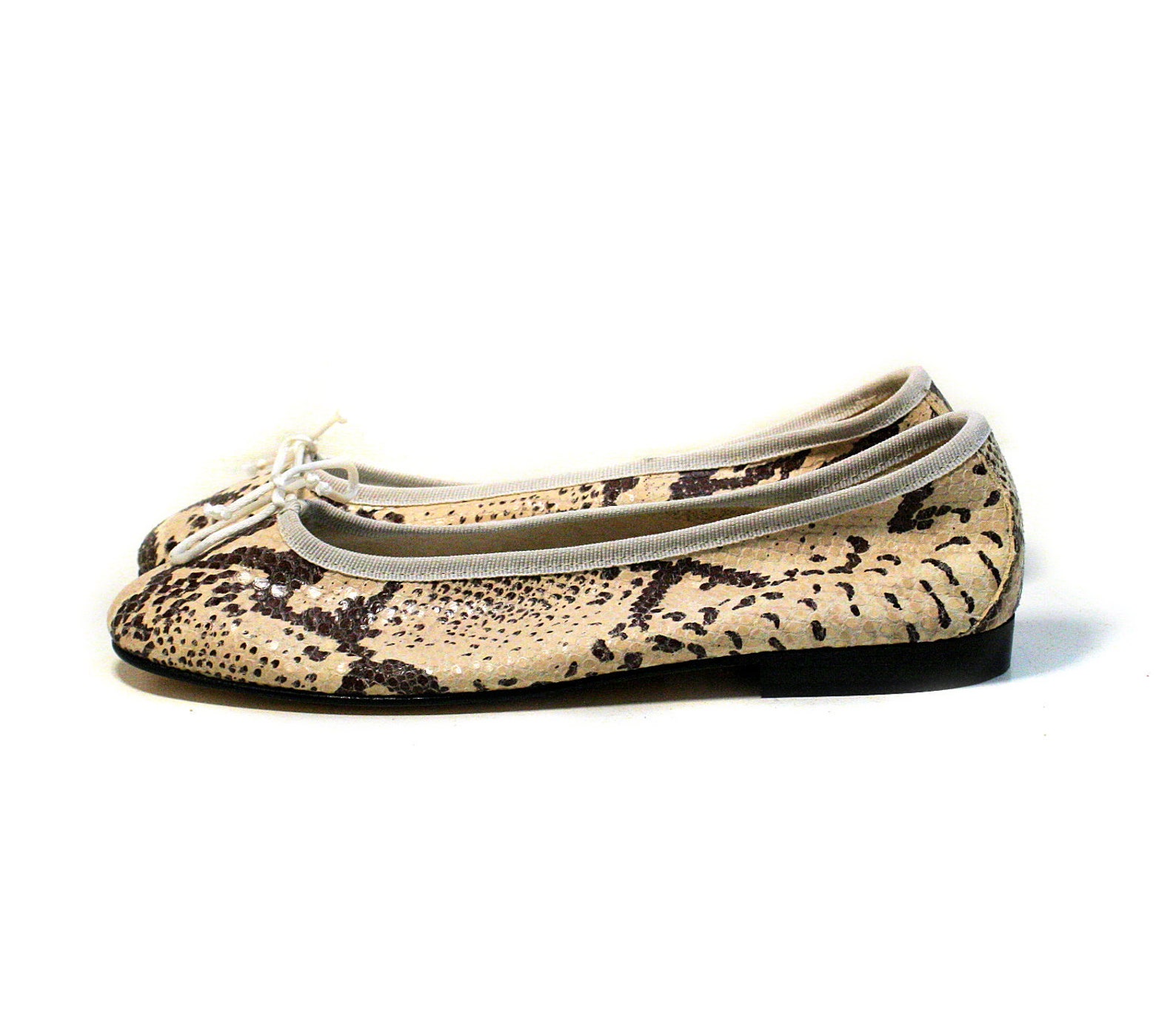90s snakeskin flats size 10, unworn vintage reptile clifford and wills snake leather tan brown italy ballet slip on shoes