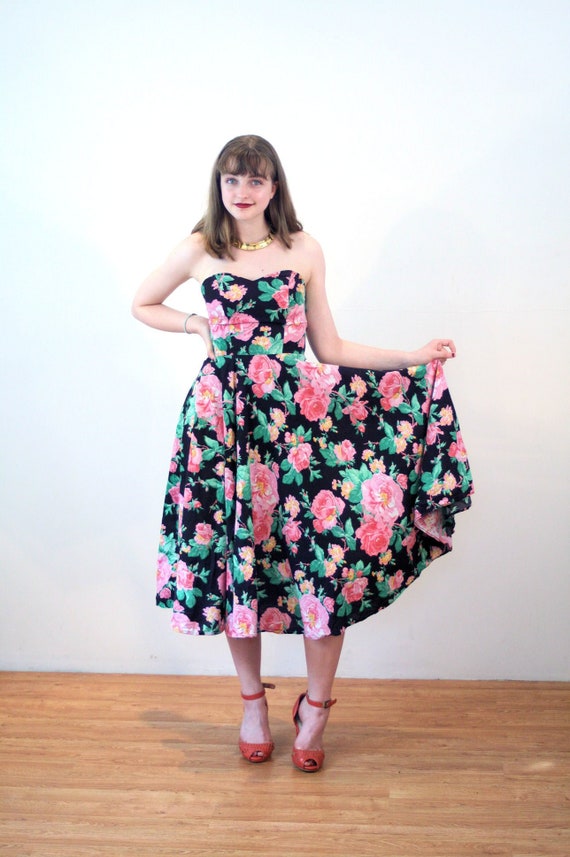 pink floral strapless dress