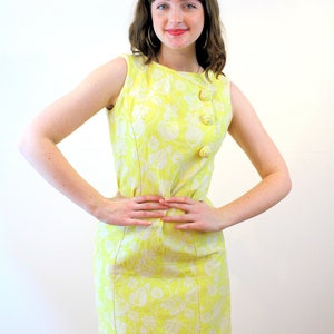60s Yellow Matelasse Dress M, Vintage Mod &quot;Luigi of Naples&quot; Slim Retro Florida Summer Cotton 1960s Shift Sundress, Medium