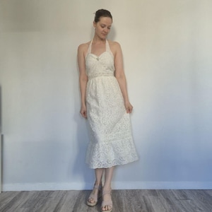Boho Lace Midi Wedding Dress: Ivory Halterneck Open Back
