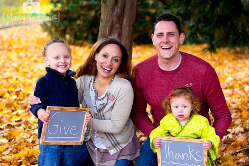 1 Large Barnwood Style Rustic Distressed Family Photo Prop Chalkboards Item 1051