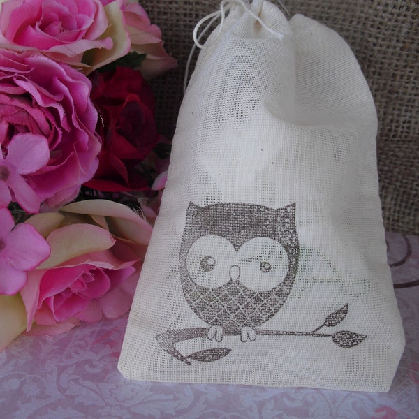 Favor Bags - SET OF 10 Owl on a Branch 4x6 Muslin Favor Bags Gift Bags or Candy Bags - Item 1347