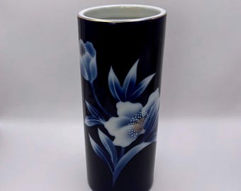 Vintage Japanese Fukagawa-Style Cobalt Blue Porcelain Floral Vase Gold Gilt 10”