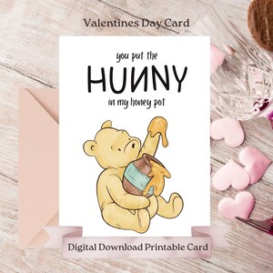 You put the Hunny in my honeypot-kaart, originele Winnie-de-Pooh-valentijnsdagkaart, klassieke Pooh-beer met honingpot, eenvoudig DIY-afdrukbaar