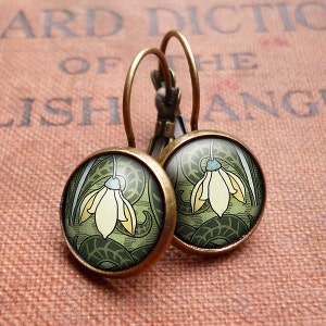 Snowdrop Leverback Earrings (AN05)