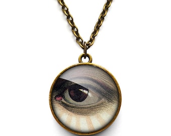 Vintage Eye Necklace (ER07)