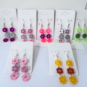 3-tiered Dainty Daisy Danglers