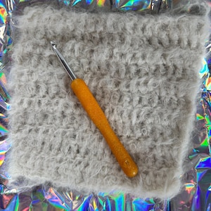 Ready to Ship - One Of A Kind Color - Handmade Glitter Resin Ergonomic Crochet Hook, Made By Mac Dye