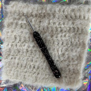 Ready to Ship - One Of A Kind Color - Handmade Glitter Resin Ergonomic Crochet Hook, Made By Mac Dye