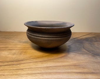 Iron Age terracotta bowl/ cooking pot