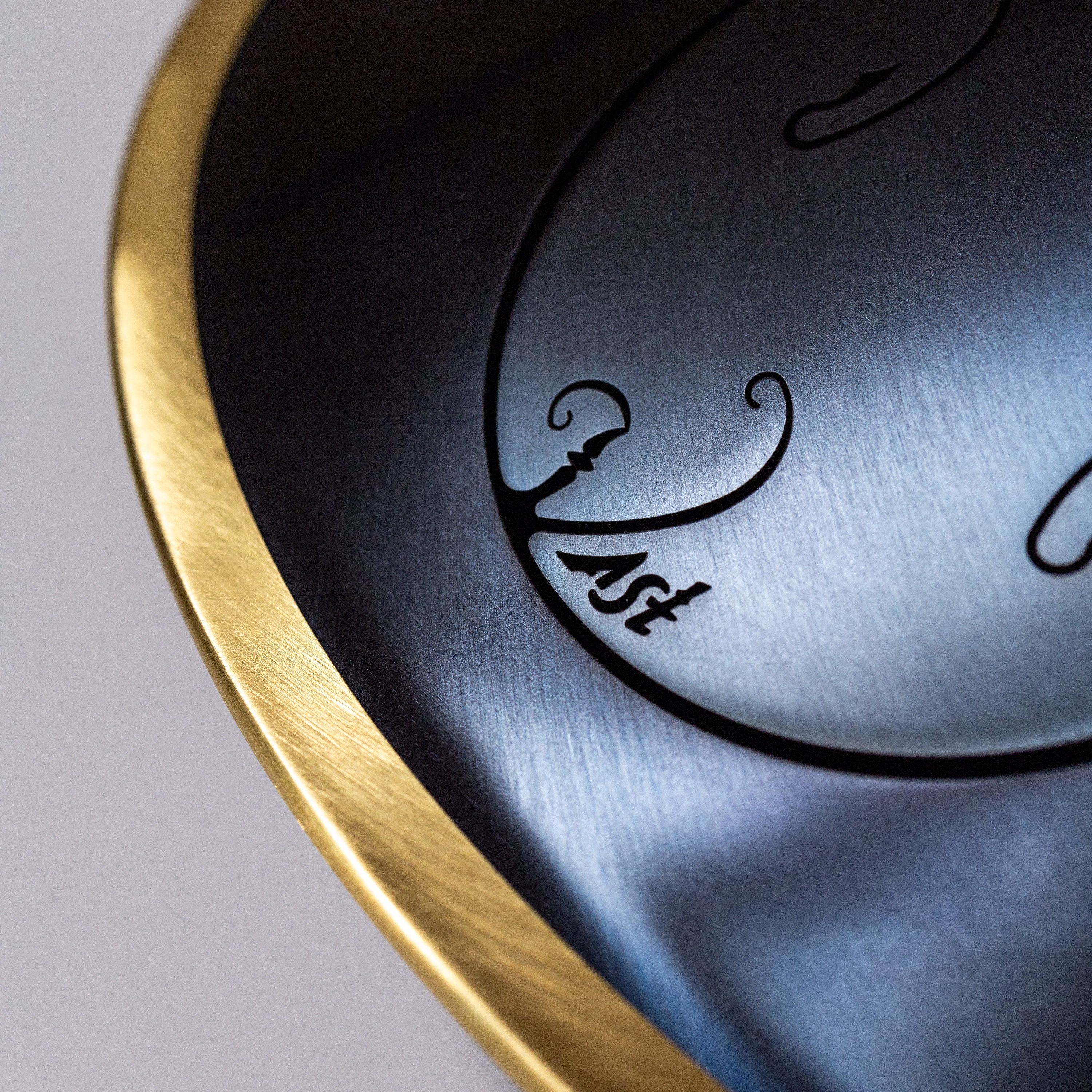 RAV Vast B Celtic Double Ding 432 Hz Indigo Steel Tongue Drum