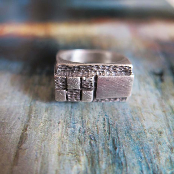 Vintage  Modernistic Square Sterling Silver Ring L