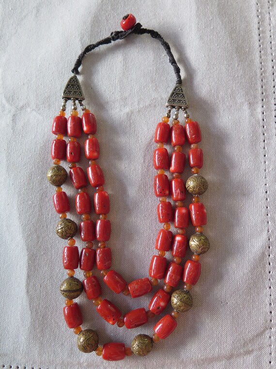 Vintage Tibetan Coral Beads Necklace Triple Strand