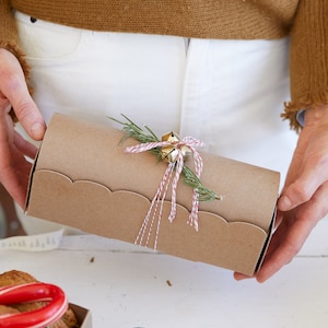 DELUXE KIT - Scalloped Treasure Cookie Boxes - Set of 3 - FREE Shipping