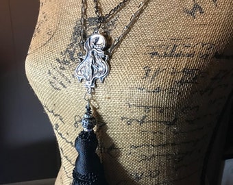 Pendant Necklace Steampunk Gothic Fantasy Black and Silver