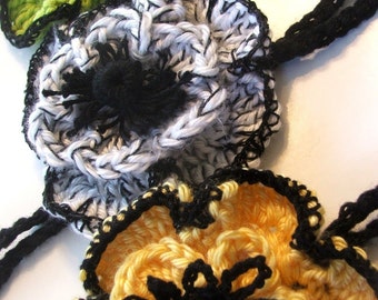 VENTE 30 % de réduction sur le motif floral - motif au crochet pour accessoire d'automne fleur à attacher pour sac à main ou écharpe