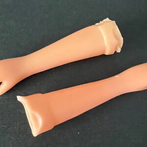 Small pretty doll arms for crafting , jewelry image 6