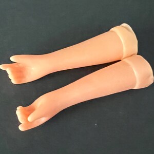 Small pretty doll arms for crafting , jewelry image 4