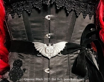 Gothic Bat Belt Buckle Metal Antique Silver color Finish with Black Velvet Belt Tie