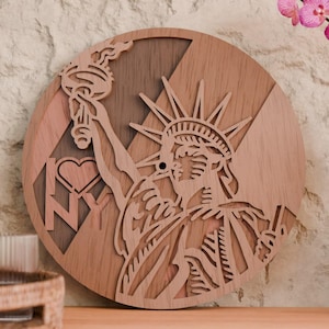 Estátua da Liberdade em camadas SVG | Arte de parede cortada a laser da cidade de Nova York | Marco americano 3D | Decoração I Love NY | Arquivo digital | Cricut Glowforge