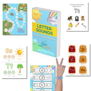 Puede incluir: Un conjunto de materiales educativos para niños, que incluye un cuaderno de trabajo titulado "Letter Sounds Practice Workbook" con un diseño de sol y arcoíris. También se incluyen tarjetas didácticas, un juego de mesa y un reloj colorido.