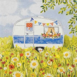 4 Stück Decoupage Servietten, 4er-Set Papierservietten, 33x33cm, Serviette - Wohnwagen auf der Wiese, grünes Gras mit Blumen Serviette
