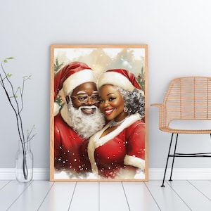 Puede incluir: Una impresión en acuarela enmarcada de Papá Noel y Mamá Noel, ambos sonriendo. Llevan trajes y sombreros rojos con ribetes blancos. Papá Noel tiene barba blanca y gafas. Mamá Noel tiene el pelo gris y lleva un collar.
