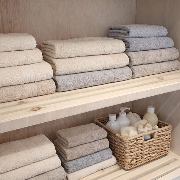 Airing Cupboard Shelf – Custom Slatted Pine Storage Shelf