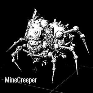 Könnte beinhalten: Eine Schwarzweißillustration einer mechanischen Spinne mit einem detaillierten, komplizierten Design. Die Spinne hat einen großen, runden Körper mit mehreren Beinen und einen spitzen Kopf. Der Text "MineCreeper" ist unter der Spinne sichtbar.